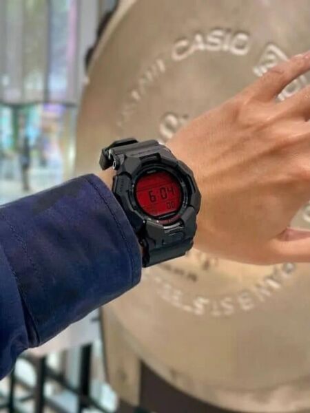 Casio G-Shock GD-010BBR-1DR Erkek Kol Saati