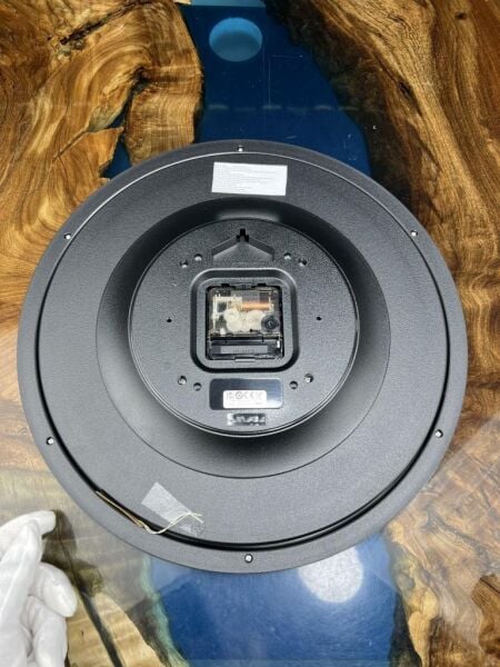 Seiko QXA809J Plastik Kasa Siyah Renkli 35 cm Çaplı Modern Dekoratif Sessiz Saniye Mekanizmalı Duvar Saati