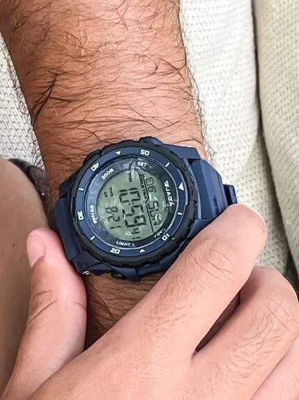 Jaga M1224-OEEA Dijital Alarm Kronometre Aydınlatmalı Dijital Genç Kol Saati