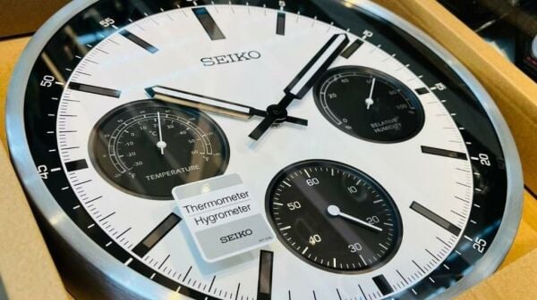 Seiko QXA823S Alüminyum Kasa Isı ve Nem Ölçerli Sessiz Saniyeli Duvar Saati