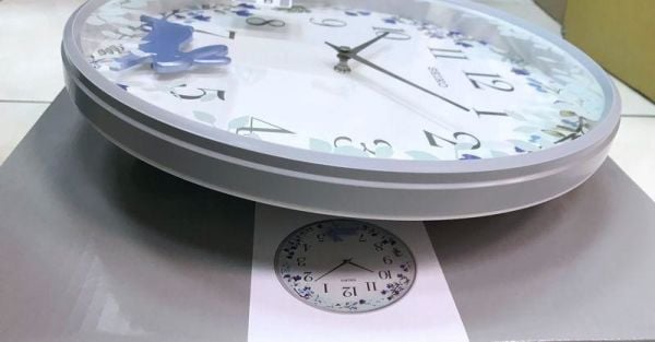 Seiko QXC238N Tavşan Figürlü Sarkaçlı Duvar Saati