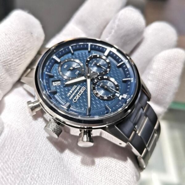 Seiko SSB387P Titanyum Erkek Kol Saati
