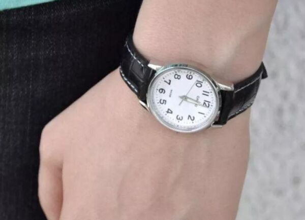 Casio MTP-1303L-7BVDF Erkek Kol Saati
