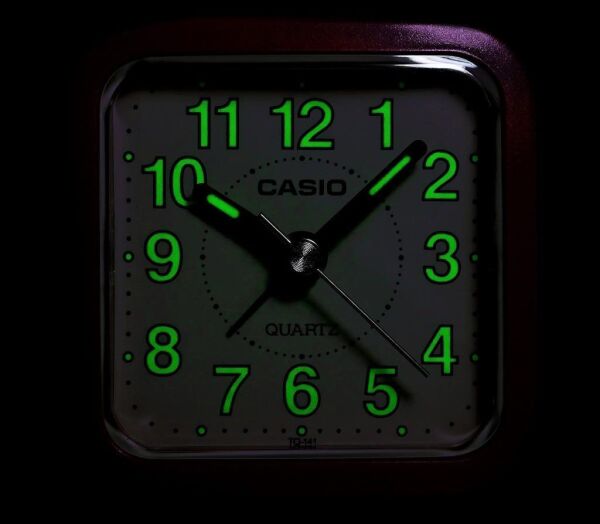 Casio TQ-141-4DF Kırmızı Beep Alarmlı Fosforlu Masa Saati