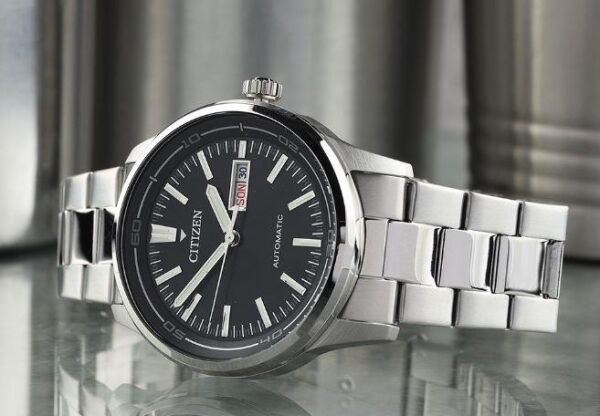 Citizen NH8400-87EE Otomatik Erkek Kol Saati