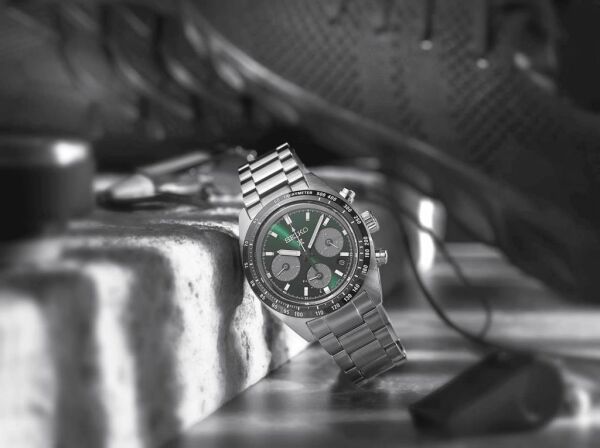 Seiko PROSPEX Speedtimer SSC933P1 Otomatik Erkek Kol Saati