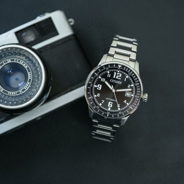 Citizen Urban Military Otomatik NJ0190-51E Erkek Kol Saati