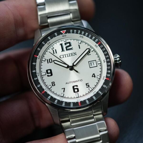 Citizen Urban Military Otomatik NJ0190-51A Erkek Kol Saati