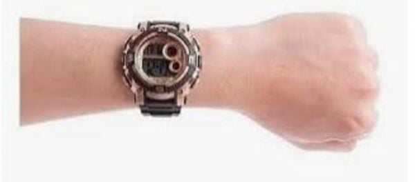 Q&Q M133J005Y Siyah Renkli Alarmlı Tarihli Kronometreli Işıklı 10 Atm Genç Kol Saati