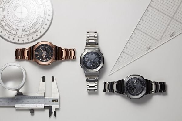 Casio G-Shock GM-B2100D-1ADR Erkek Kol Saati