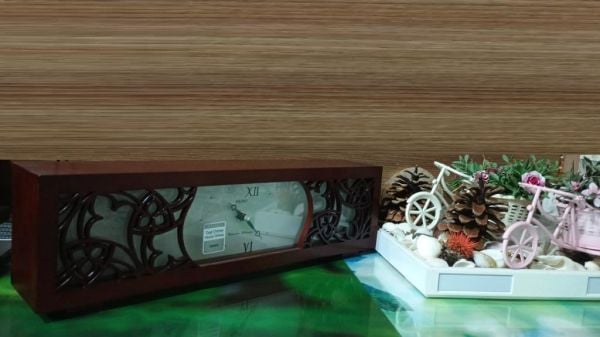 Seiko QXJ017B Melodili Ahşap Kasa Sessiz Masa Saati