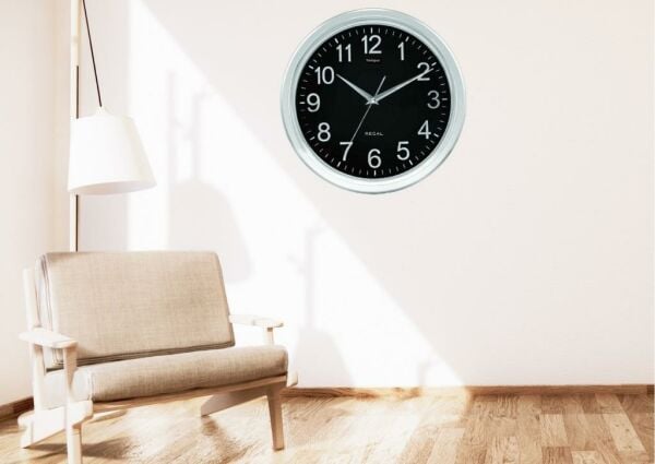 Regal 8228 SBZ Sessiz Akar Saniyeli Duvar Saati